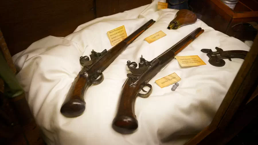 Broń w zamku Dunster Castle. 