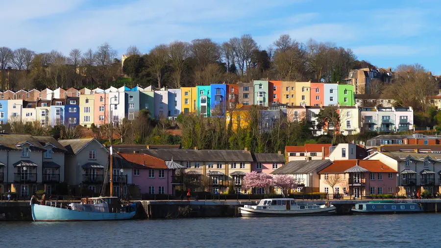 Kolorowe kamienice w bristolskim porcie