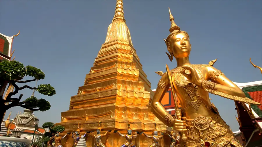 Świątynie w Bangkoku. Świątynia Szmaragdowego Buddy w Bangkoku