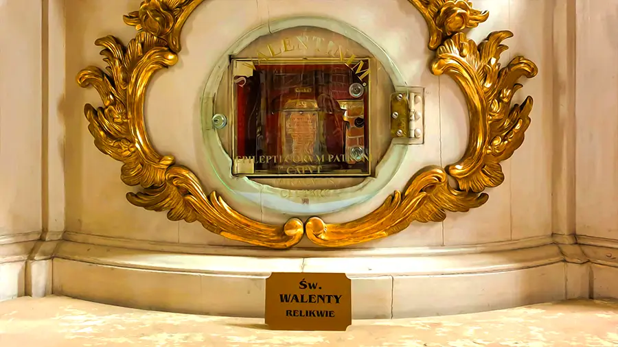 Chełmno miasto zakochanych Relikwie świętego Walentego w Chełmnie