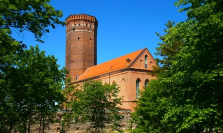 Zamek w Człuchowie krzyżacka twierdza i jej historia