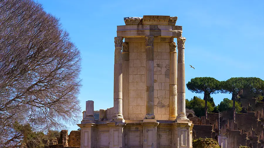Świątynia Westy na Forum Romanum w Rzymie
