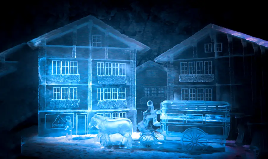 Lodowe rzeźby w Zermatt Szwajcaria