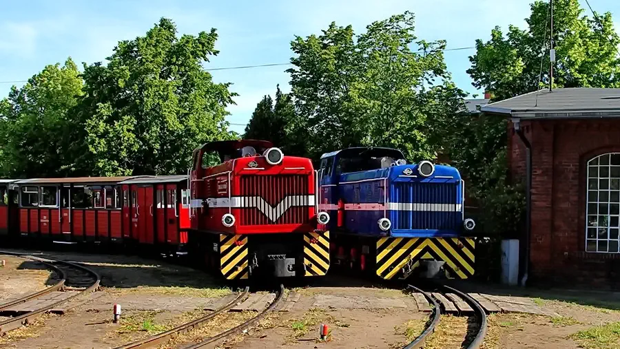 Kolejka wąskotorowa w Biskupinie