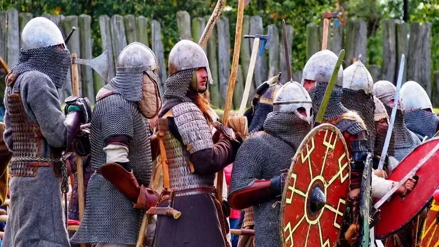 Najazd na Biskupin inscenizacja 