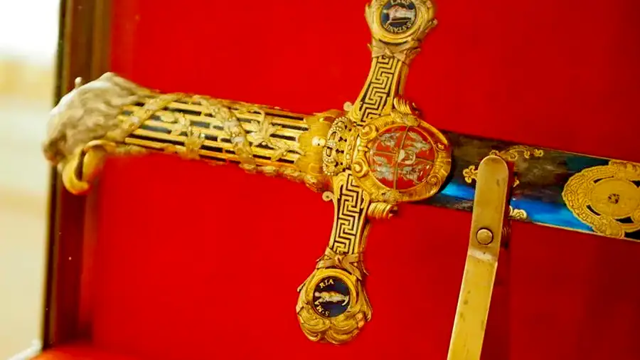 Zamek Królewski w Warszawie. Szabla.