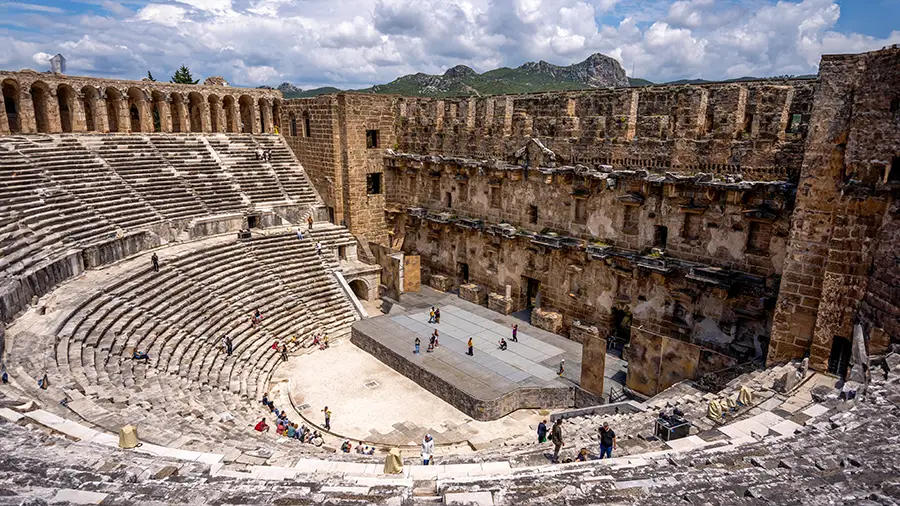 Amfiteatr w starożytnym mieście Aspendos w Turcji