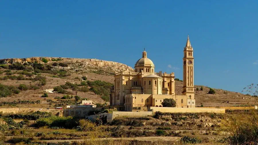 Wyspa Gozo na Malcie. Kościół na bezdrożach. 