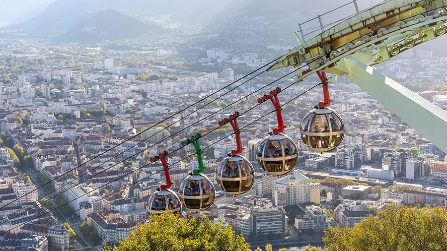 Grenoble stolica francuskich Alp atrakcje i ciekawostki