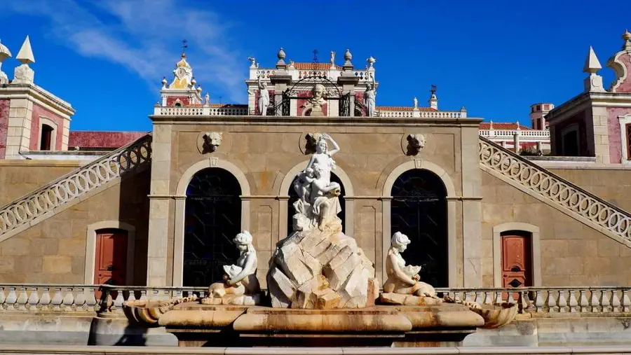 Palacio de Estoi koło Faro w Portugalii. Atrakcja Algarve.