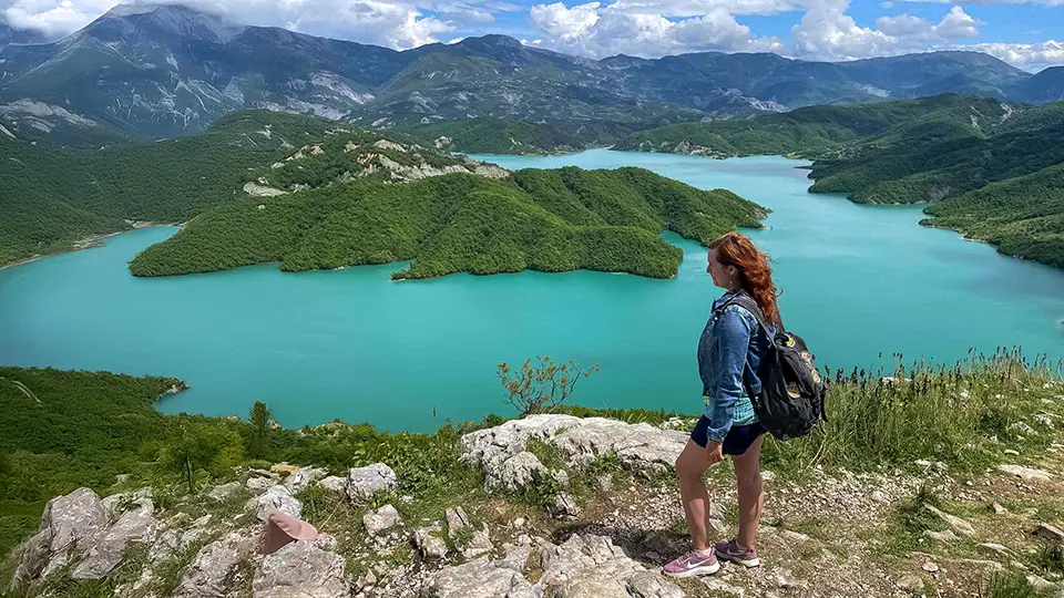 Jezioro Bavilla w Albanii