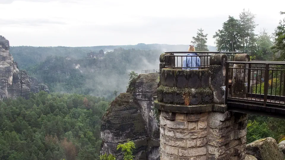 Bastei najpiękniejszy punkt widokowy Szwajcarii Saksońskiej.