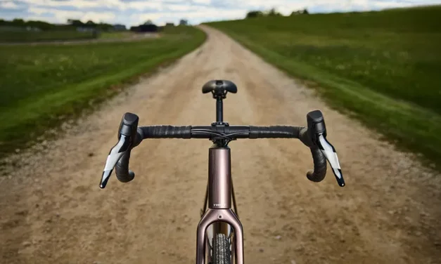 Bikepacking na gravelu — wygoda, pakowność i przygoda