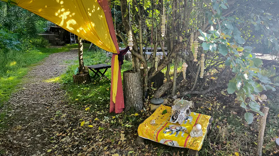 Konopny Shelter.