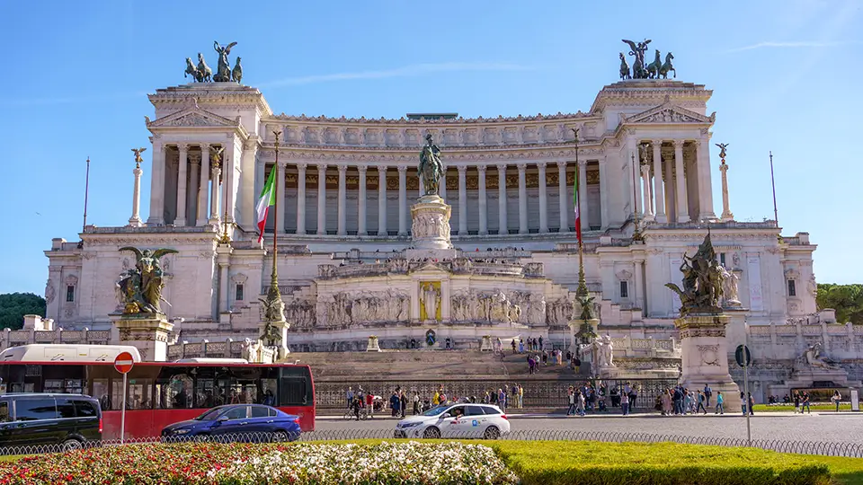 Altare della Patria oraz Grób Nieznanego Żołnierza w Rzymie.