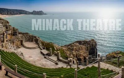 Minack Theatre w Kornwalii teatr wykuty w skałach