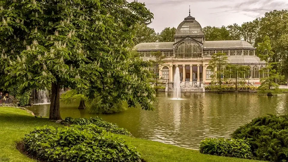 Park Retire w Madrycie, pałac kryształowy.