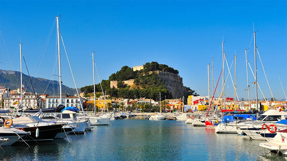 Miasteczka na Costa Blanca - Denia na Costa Blanca.