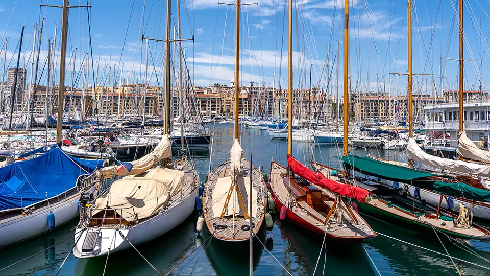 Marsylia i stary port Vieux-Port.