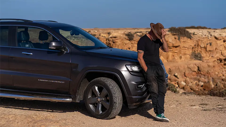 Jeep na hiszpańskich bezdrożach. Piotr Kiżewski.